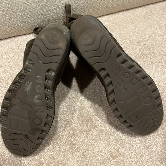Fly London EU41 mid height, suede, combo of olive, grey, brown = boot color - Picture 9 of 14